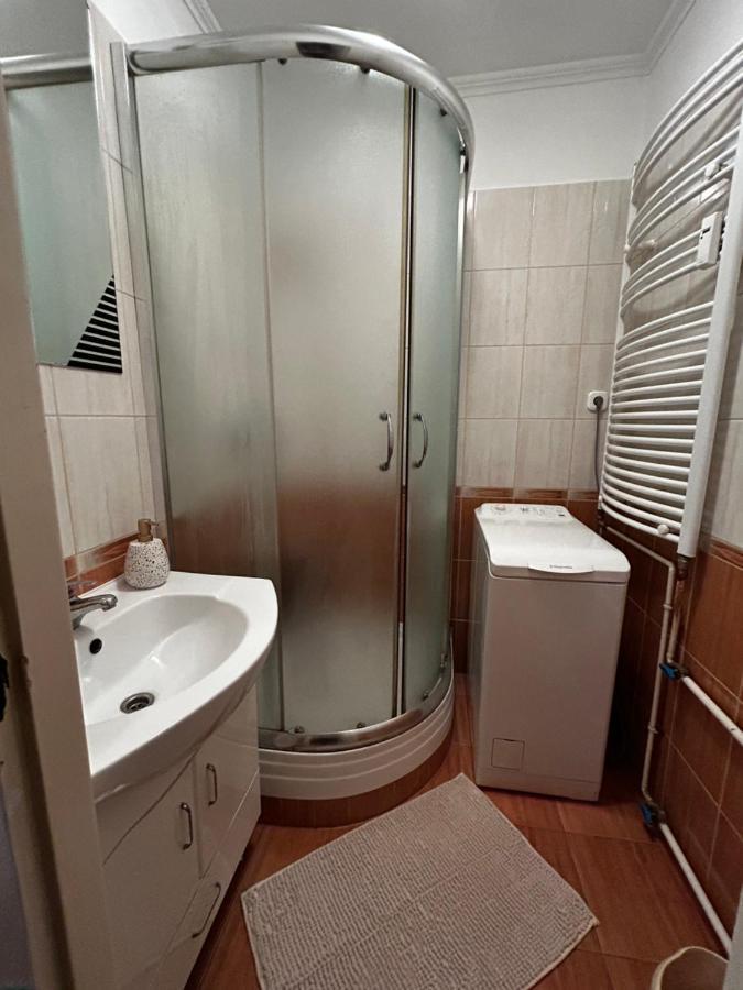 Backstage Apartment Gyor Luaran gambar